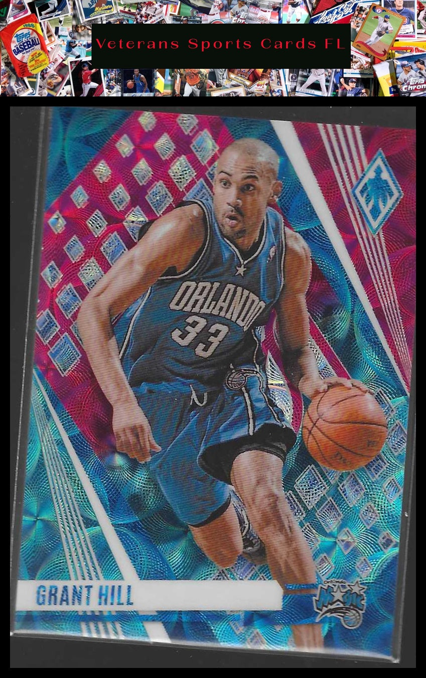 2023-24 Panini Phoenix #63 Grant Hill Fire and Ice #/25