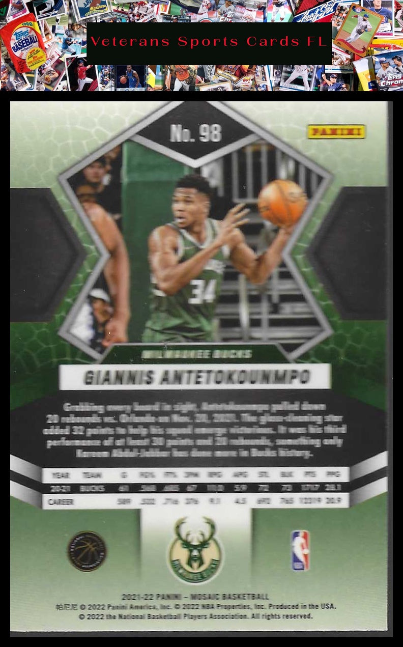 2021-22 Panini Mosaic #98 Giannis Antetokounmpo