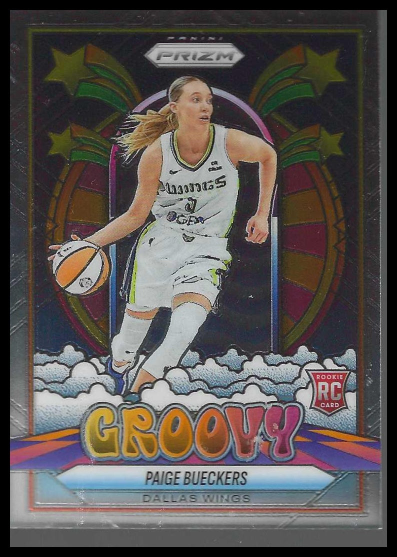 2025 Panini Prizm WNBA Groovy #12 Paige Bueckers