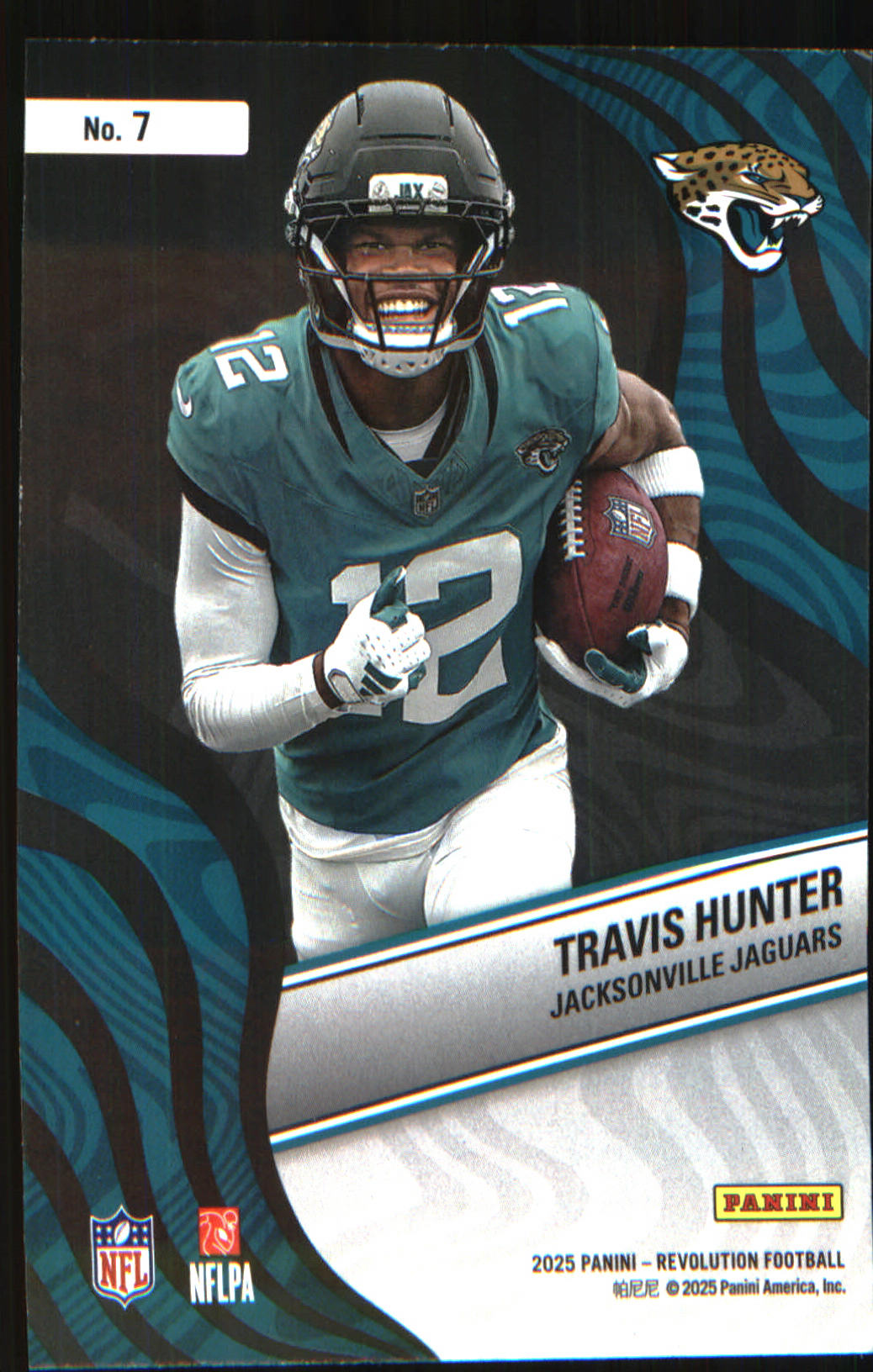 2025 Panini Revolution New Wave #7 Travis Hunter